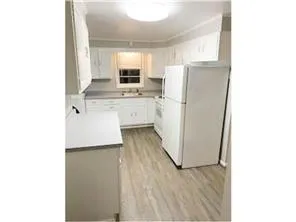 $250,000 | 587 Bay Street, St. Paul, MN 55102