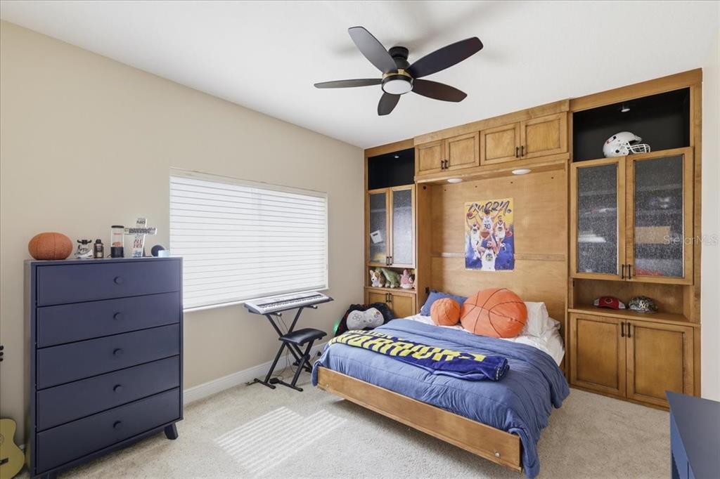 9161 Southern Comfort Court Weeki Wachee, FL 34613 - Photo 32 of 50