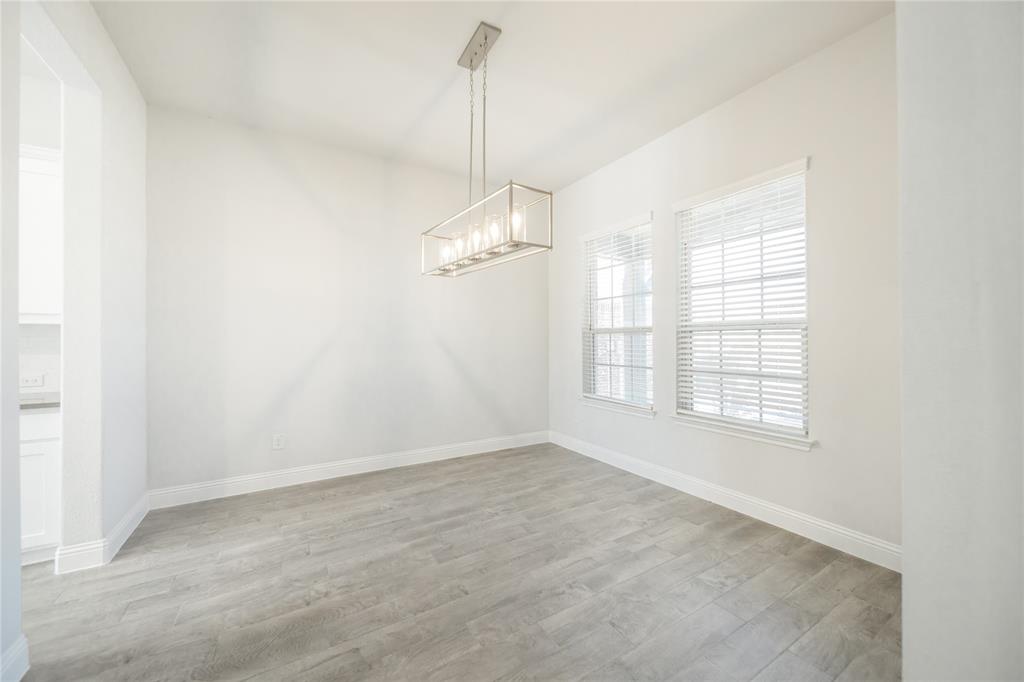 813 Bent Brook Road Little Elm, TX 75068 - Photo 3 of 26