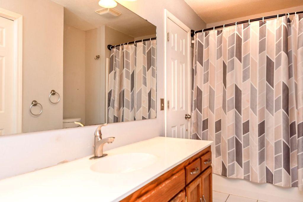 536 78th Avenue Northeast Spring Lake Park, MN 55432 - Photo 9 of 25