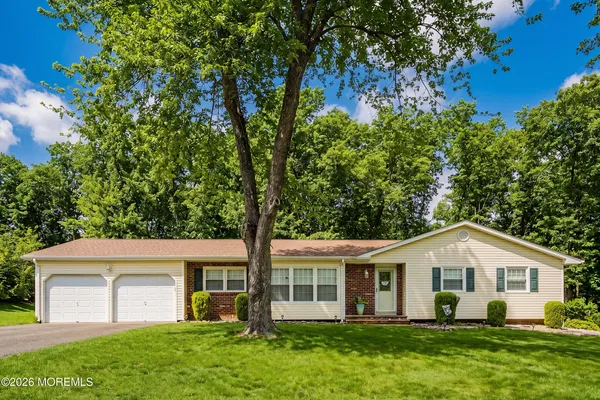 $665,000 | 741 Revere Drive, Brick, NJ 08724