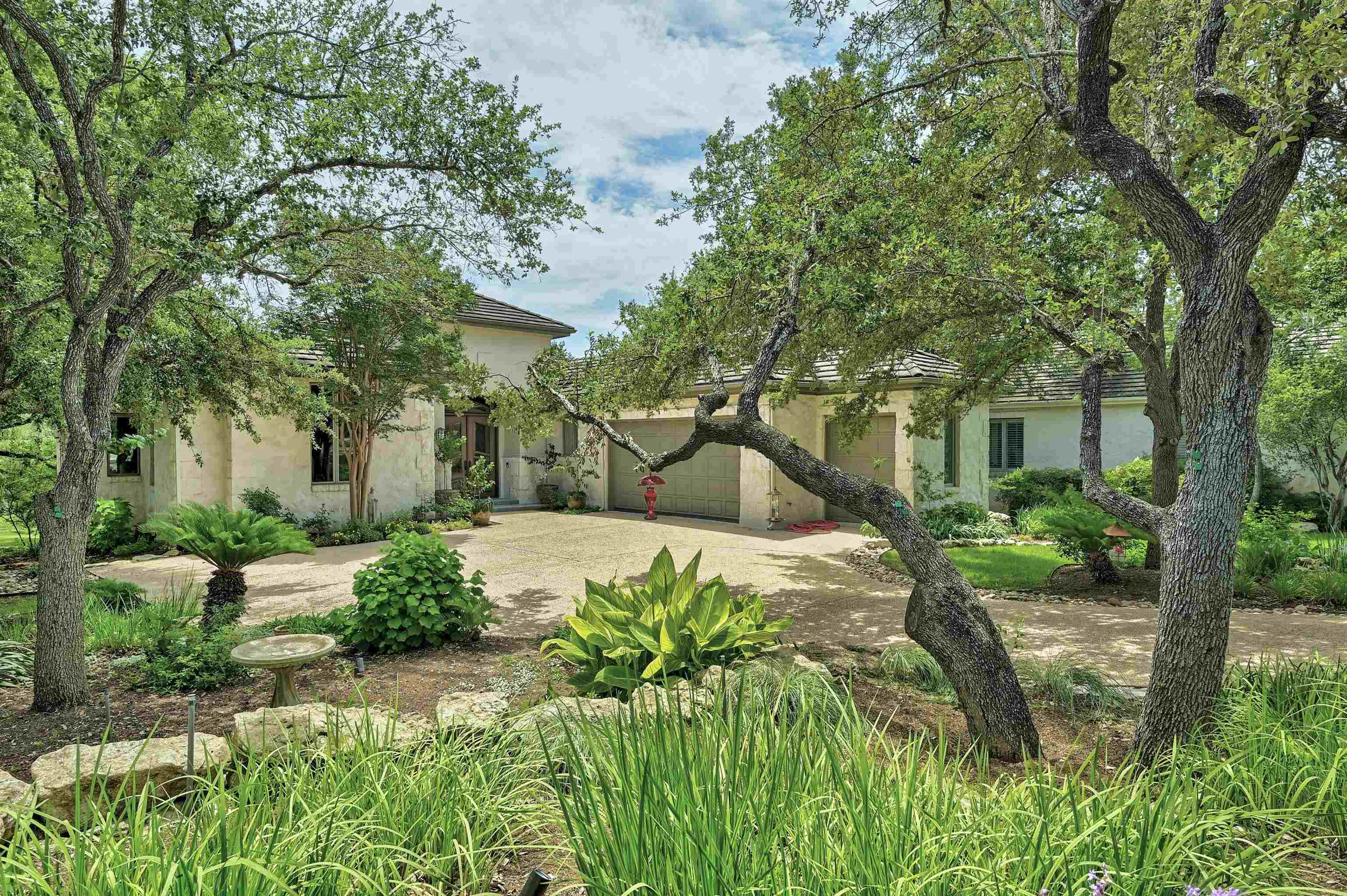2305 Barton Creek Boulevard, Unit 29 Austin, TX 78735 - Photo 5 of 30 Gallery Image 5