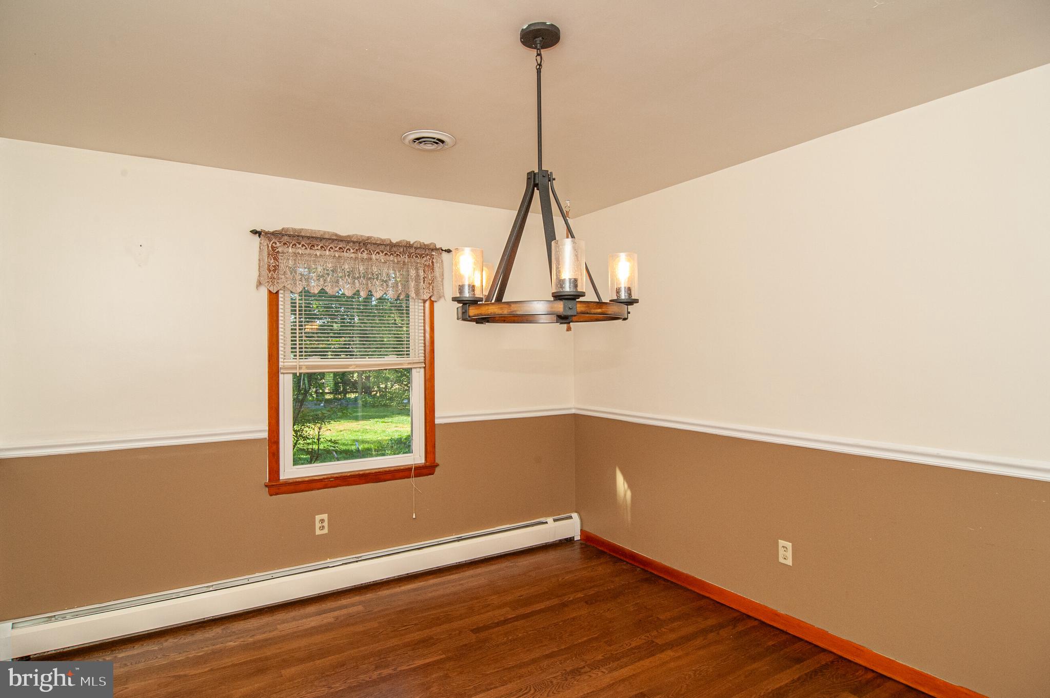 191 Irish Hill Road Felton, DE 19943 - Photo 13 of 40 Dining Room