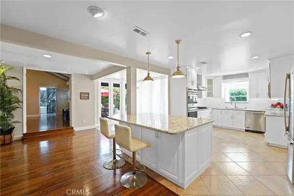 $1,375,000 | 112 North Garfield Place, Monrovia, CA 91016