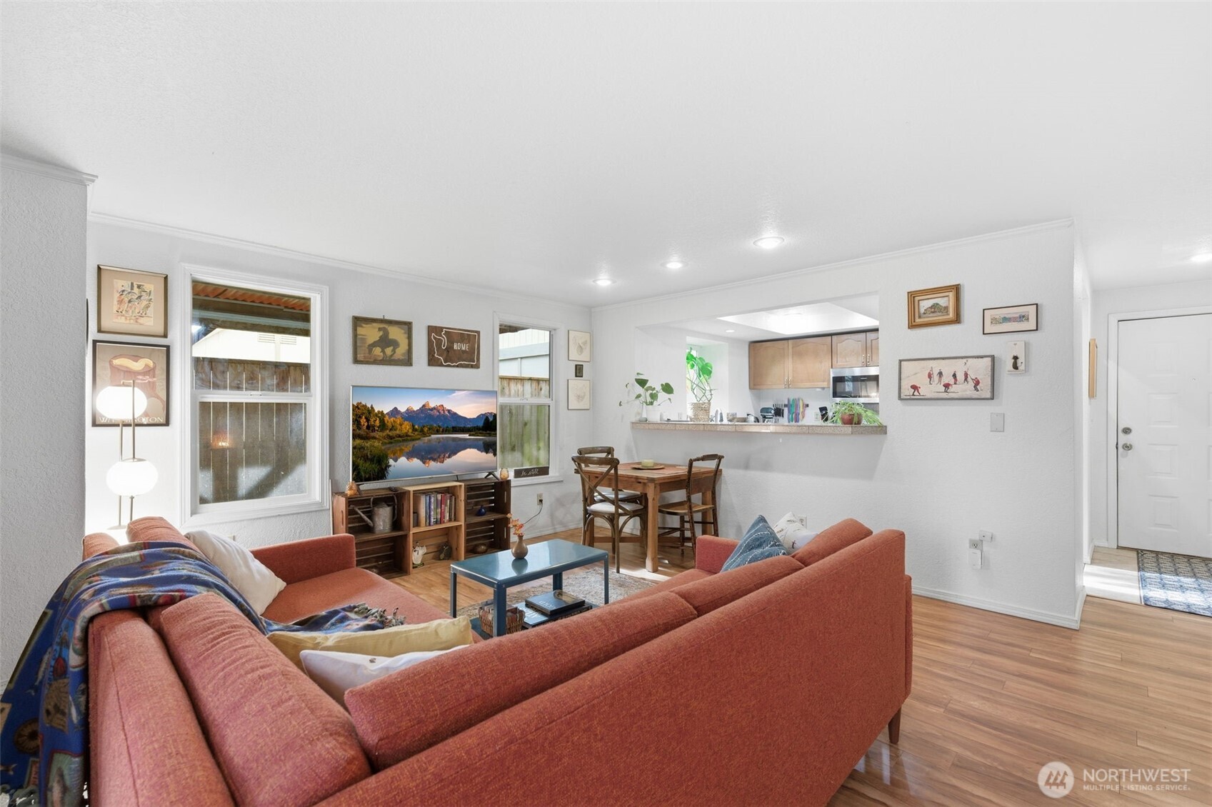 220 Israel Road Southwest, Unit F6 Tumwater, WA 98501 - Photo 3 of 38