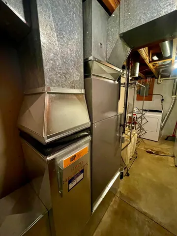 $208,999 | 301 1st Street East, Adrian, MN 56110