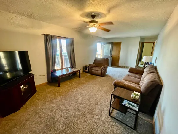 $199,000 | 301 1st Street East, Adrian, MN 56110