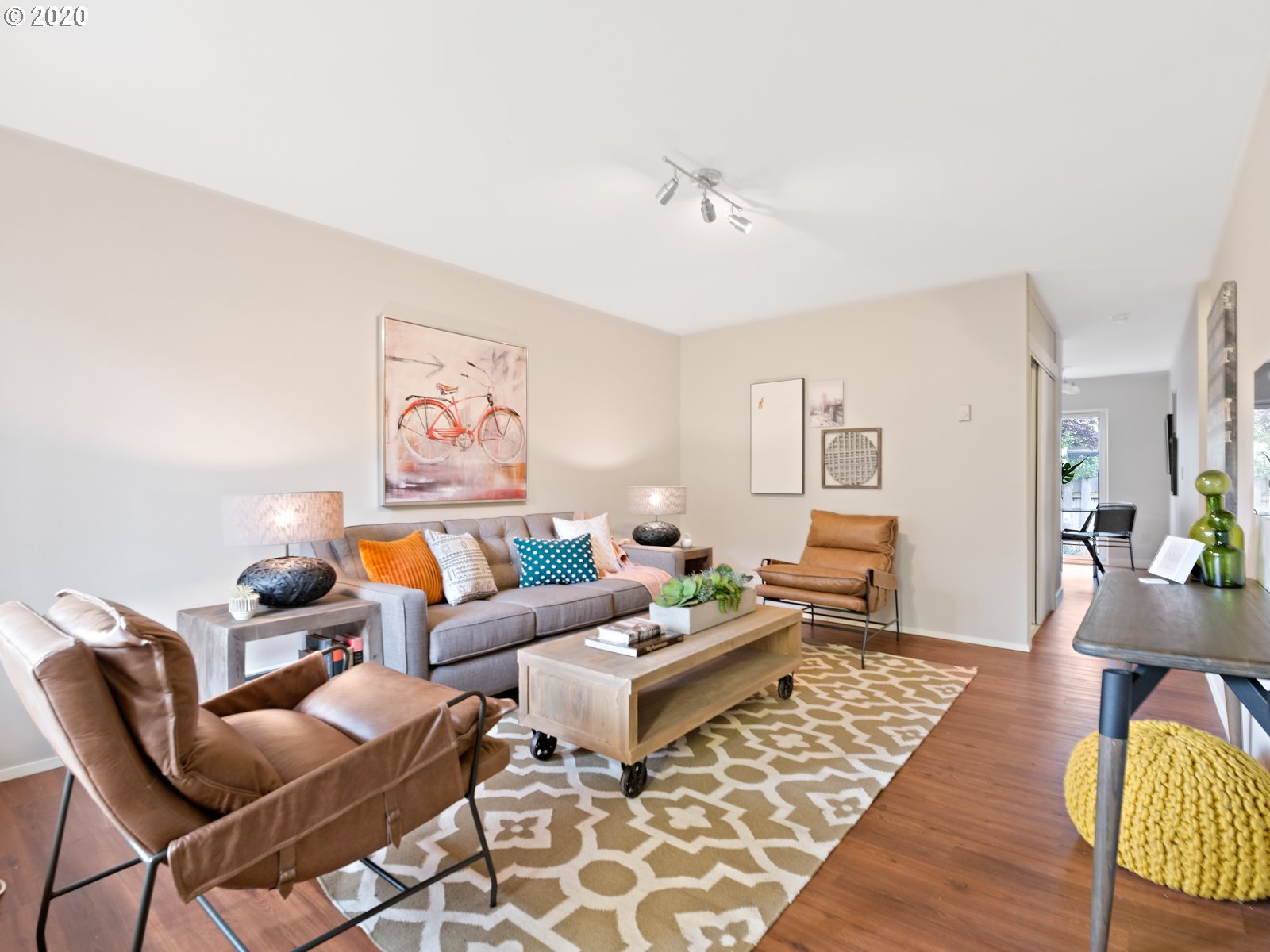 8401 Southwest 30th Avenue Portland, OR 97219 - Photo 3 of 30 Gallery Image 3