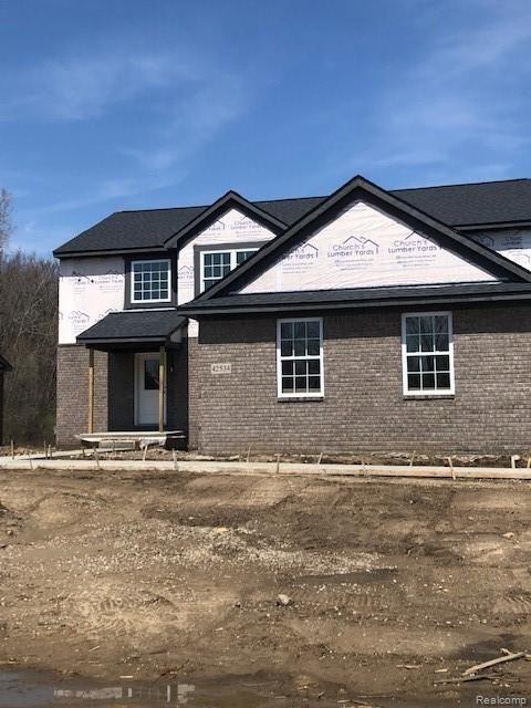 3 Car Side Entry Garage!
