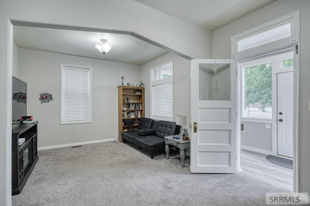 267 West Main Street Rigby, ID 83442 - Photo 3 of 78