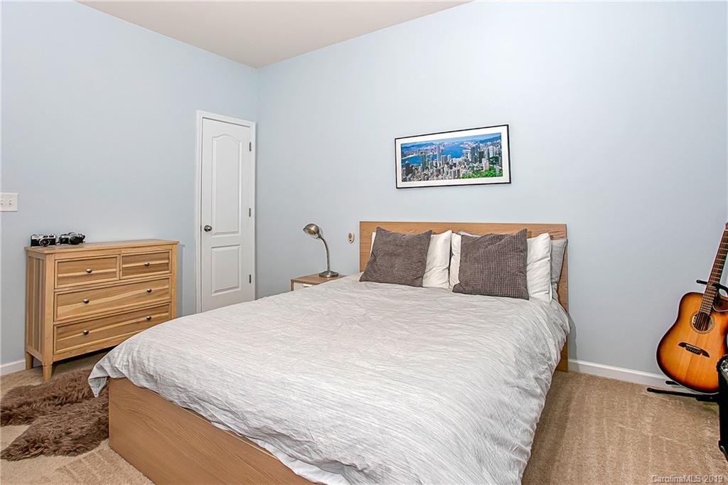 7425 Cedarfield Road Charlotte, NC 28227 - Photo 14 of 36 Gallery Image 14