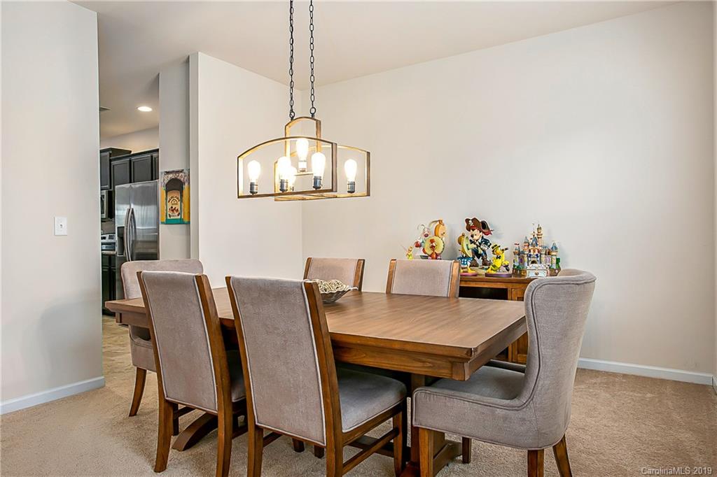 7425 Cedarfield Road Charlotte, NC 28227 - Photo 4 of 36 Gallery Image 4