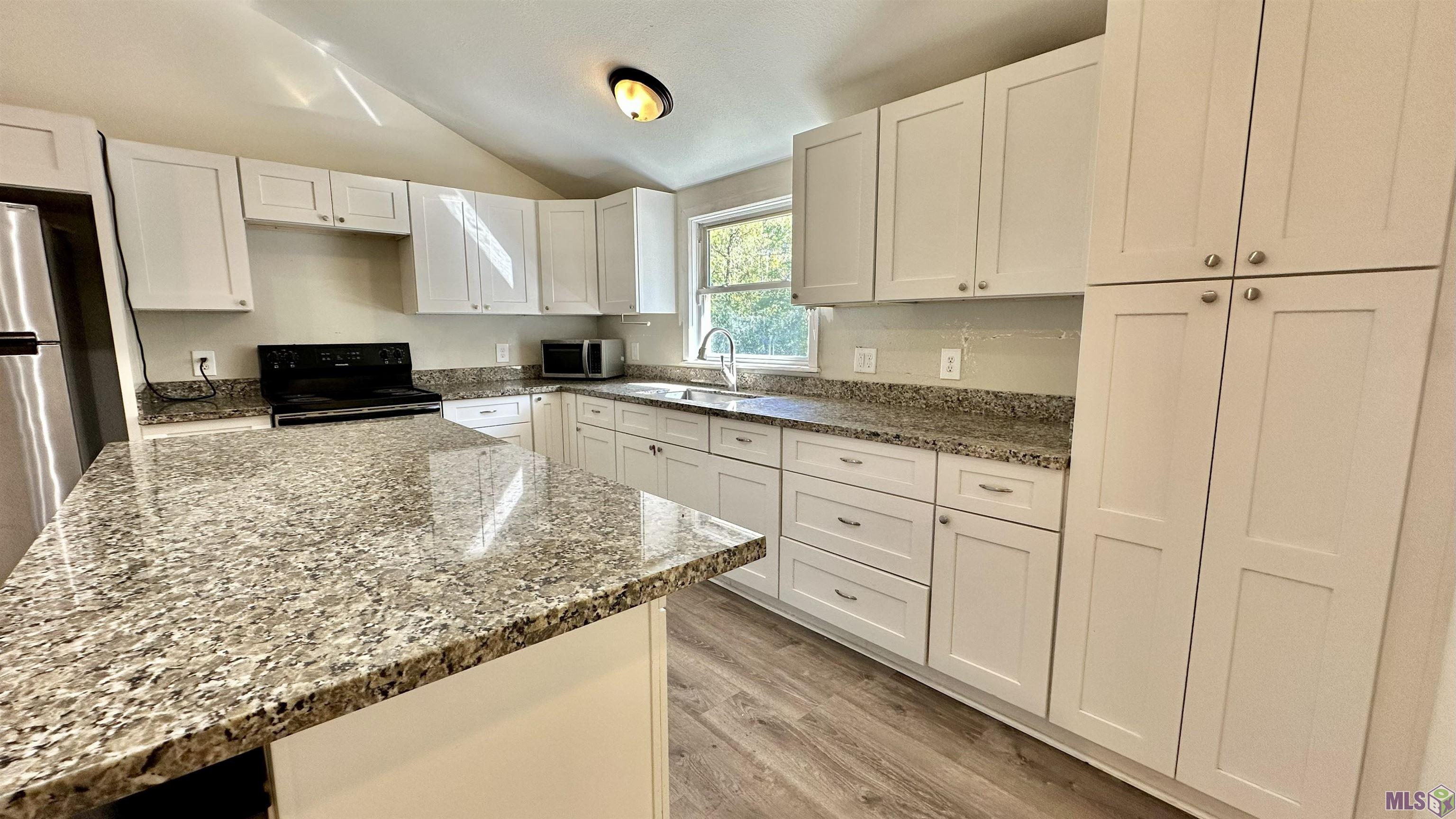 8314 Phillips Road St. Amant, LA 70774 - Photo 11 of 35