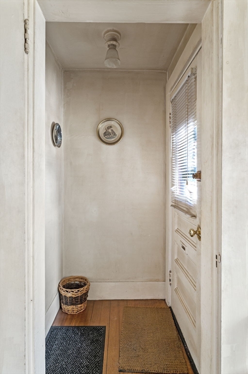 35 Rowland Street Marblehead, MA 01945 - Photo 16 of 37 Gallery Image 16