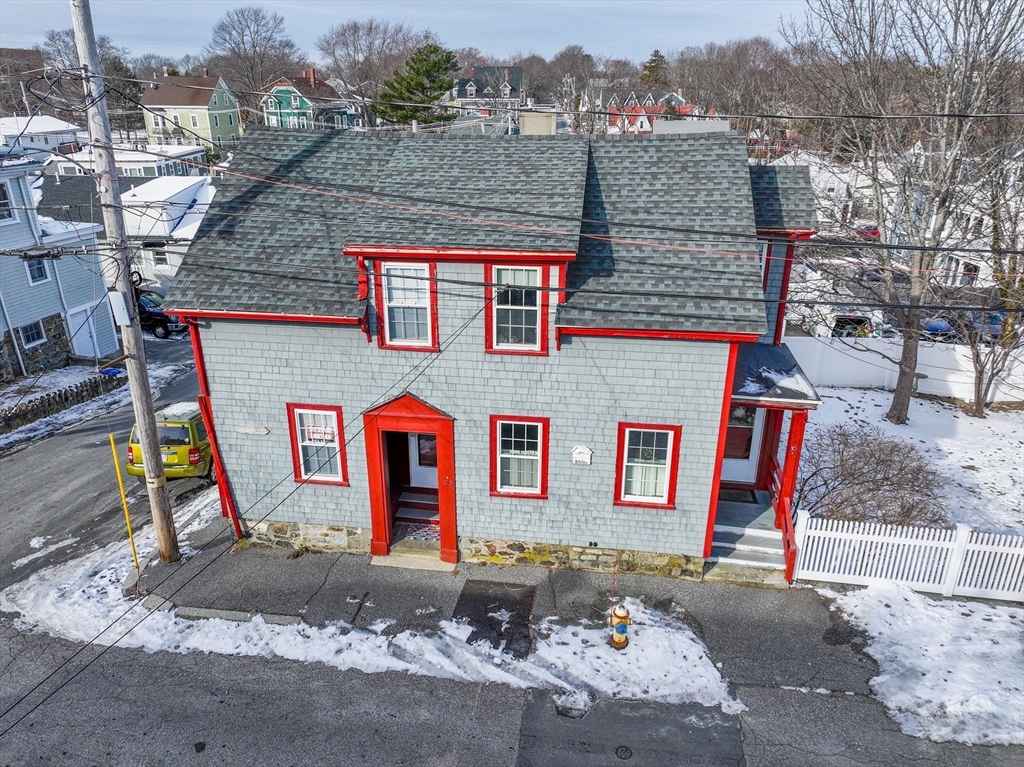 35 Rowland Street Marblehead, MA 01945 - Photo 2 of 37 Gallery Image 2