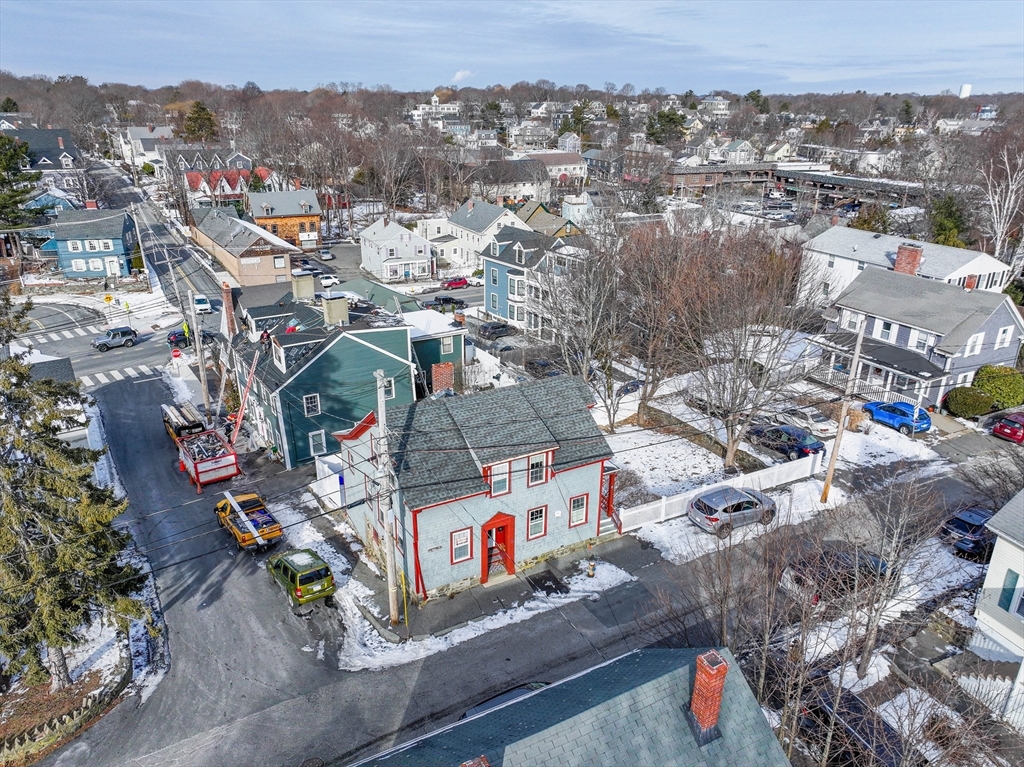 35 Rowland Street Marblehead, MA 01945 - Photo 37 of 37 Gallery Image 37