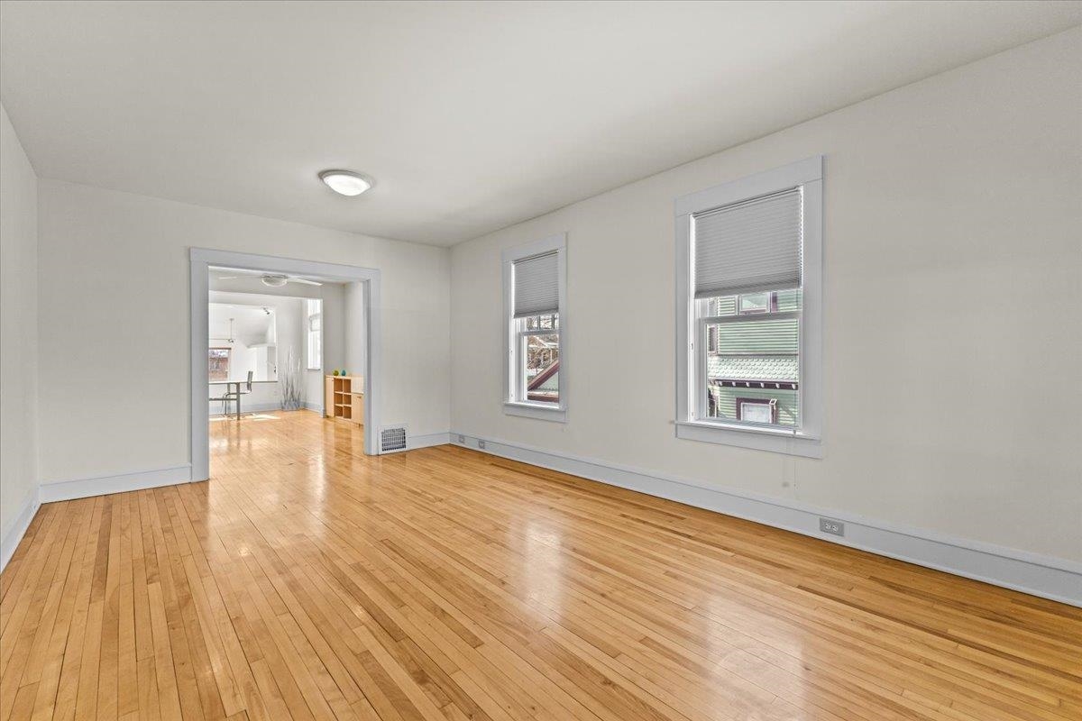 185 Maple Street Burlington, VT 05401 - Photo 21 of 40