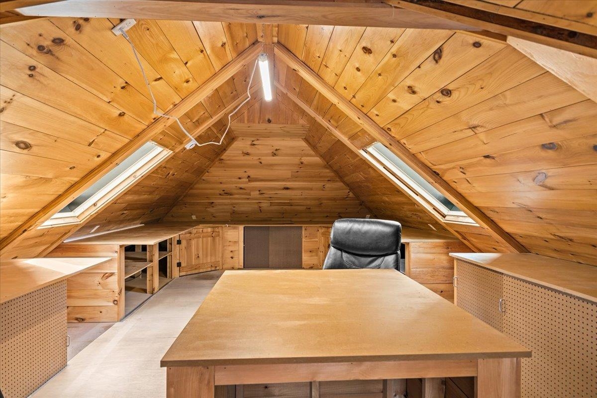 185 Maple Street Burlington, VT 05401 - Photo 35 of 40