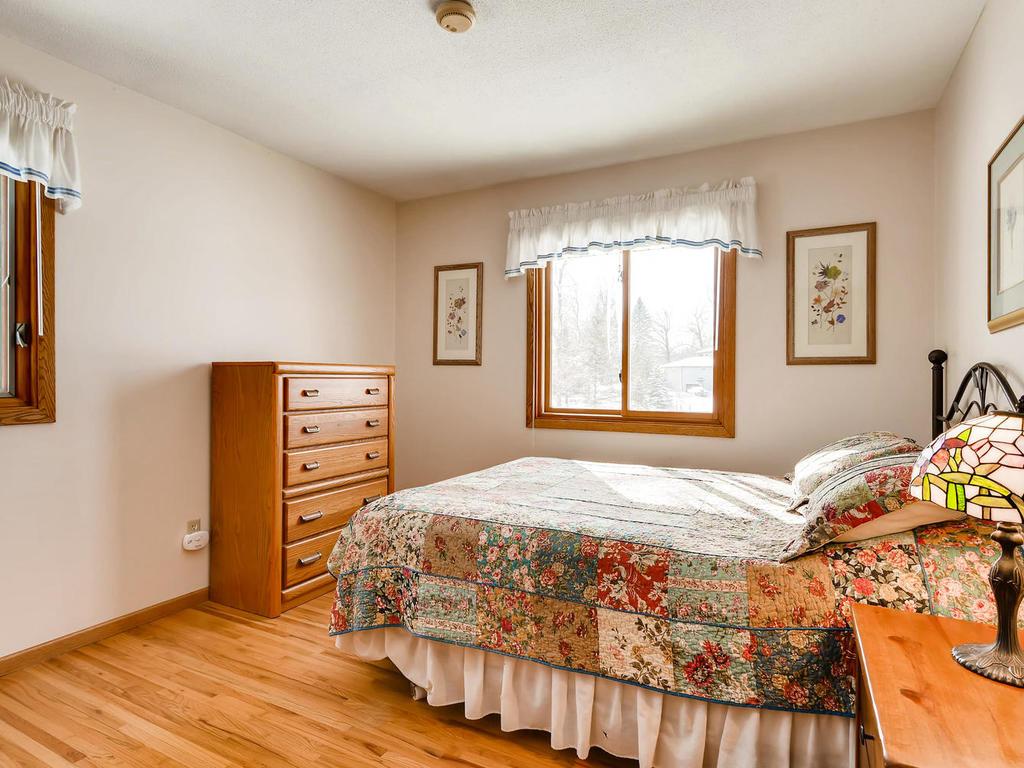 26435 Edgewood Road Excelsior, MN 55331 - Photo 14 of 27 Gallery Image 14