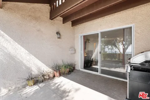 $699,000 | 7755 Vía Rosa Maria, Burbank, CA 91504