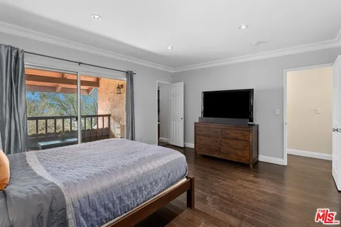 $699,000 | 7755 Vía Rosa Maria, Burbank, CA 91504