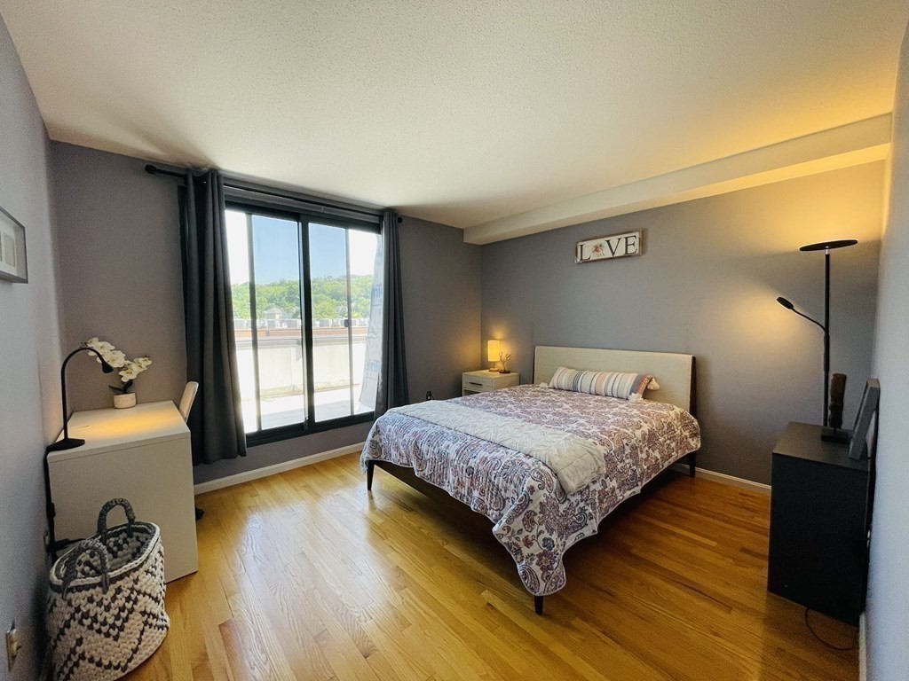 59 Brainerd Road, Unit 602 Boston, MA 02134 - Photo 5 of 9