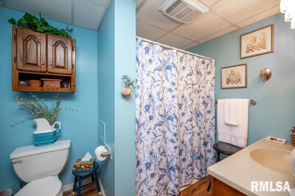 19639 Bennett Road Pekin, IL 61554 - Photo 5 of 55 Gallery Image 5