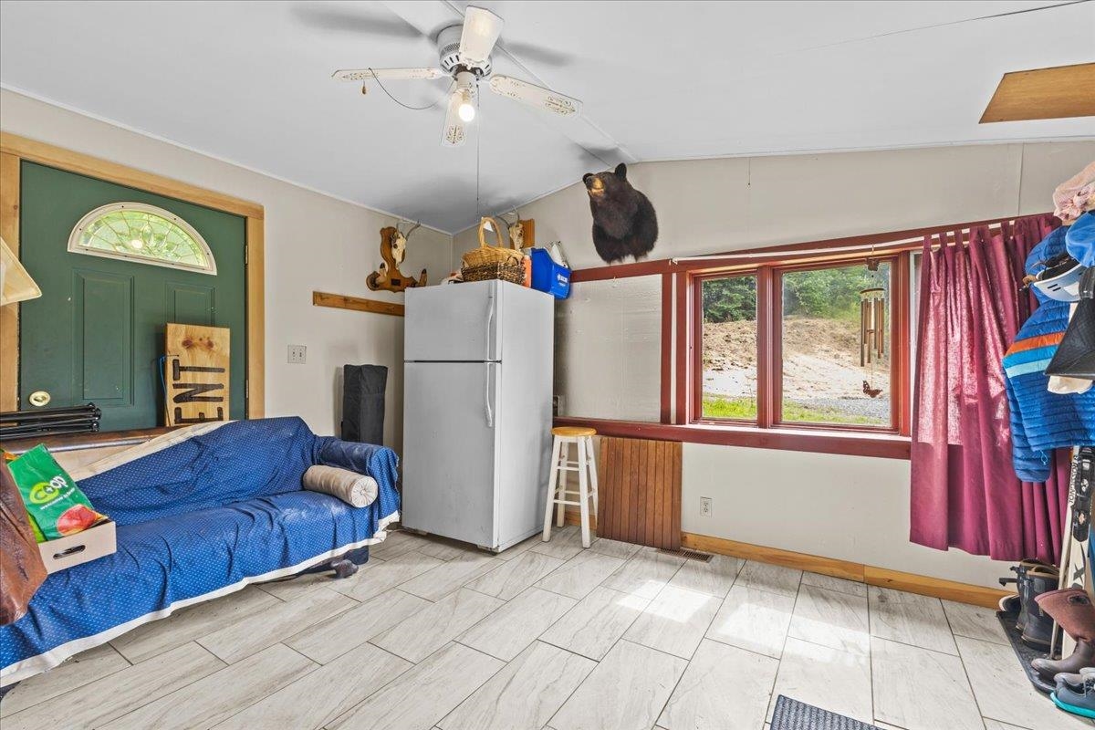 624 Daniels Pond Road Glover, VT 05839 - Photo 4 of 24