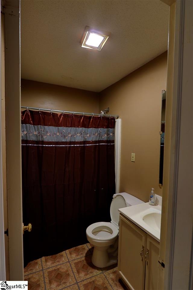 301 Burns Road Easley, SC 29640 - Photo 9 of 21 Gallery Image 9