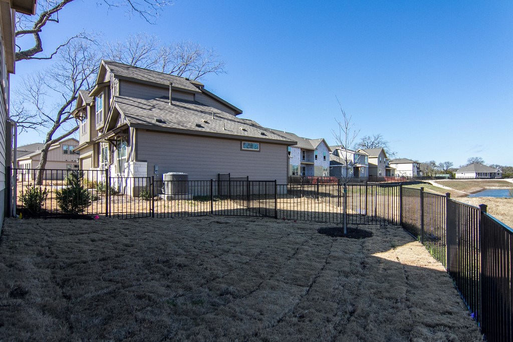 9503 McKnight Loop Austin, TX 78717 - Photo 30 of 32