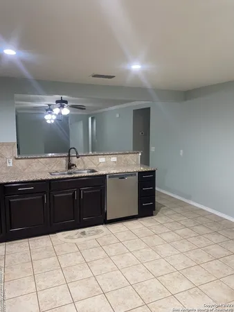 $1,850 | 12815 Sand Holly, San Antonio, TX 78253