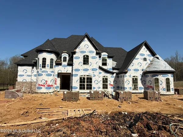 $697,900 | 11210 Vicki's Lane, Olive Branch, MS 38654