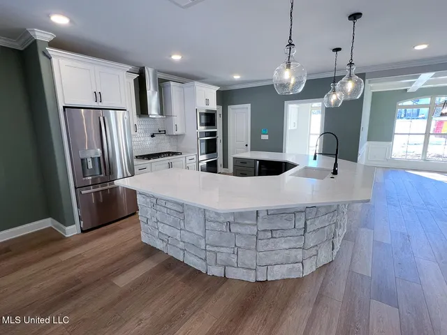 $707,000 | 11210 Vicki's Lane, Olive Branch, MS 38654