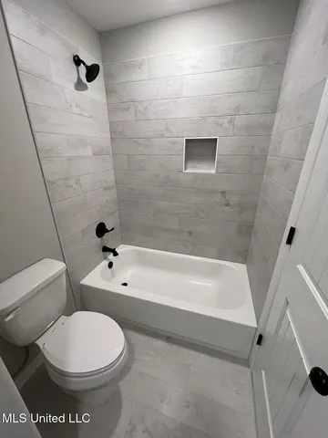 $707,000 | 11210 Vicki's Lane, Olive Branch, MS 38654