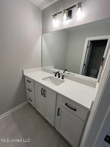 $707,000 | 11210 Vicki's Lane, Olive Branch, MS 38654