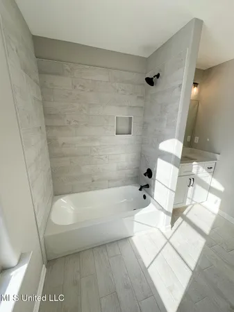 $707,000 | 11210 Vicki's Lane, Olive Branch, MS 38654