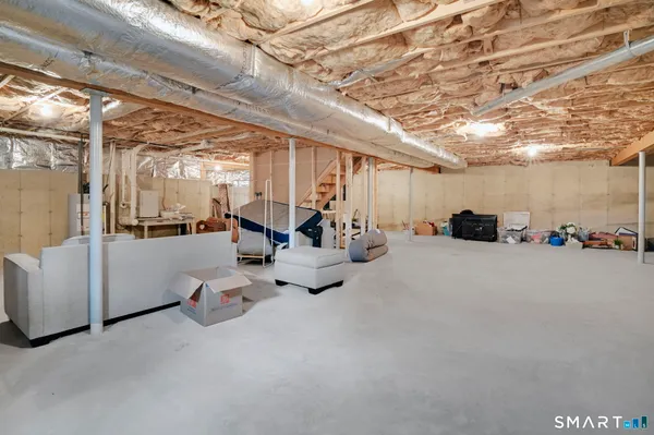 $469,900 | 31 Eleanor Road, Unit 31, Somers, CT 06071