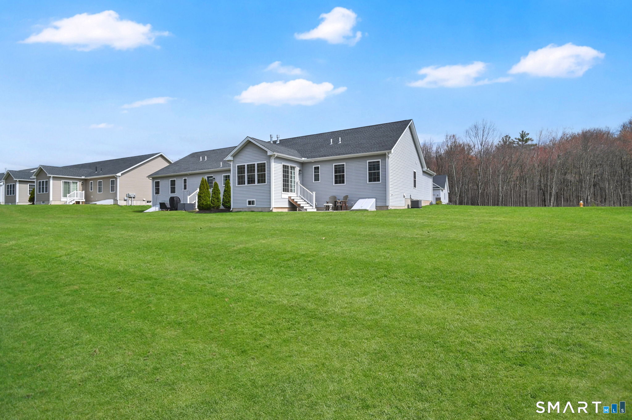 31 Eleanor Road, Unit 31 Somers, CT 06071 - Photo 5 of 42