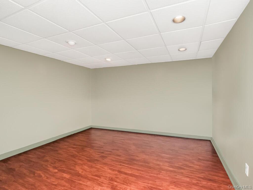 8 Davids Lane Ossining, NY 10562 - Photo 22 of 26 ** Virtually Cleared**