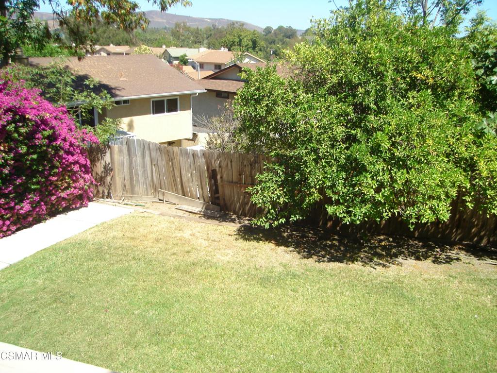 662 Benson Way Thousand Oaks, CA 91360 - Photo 15 of 18