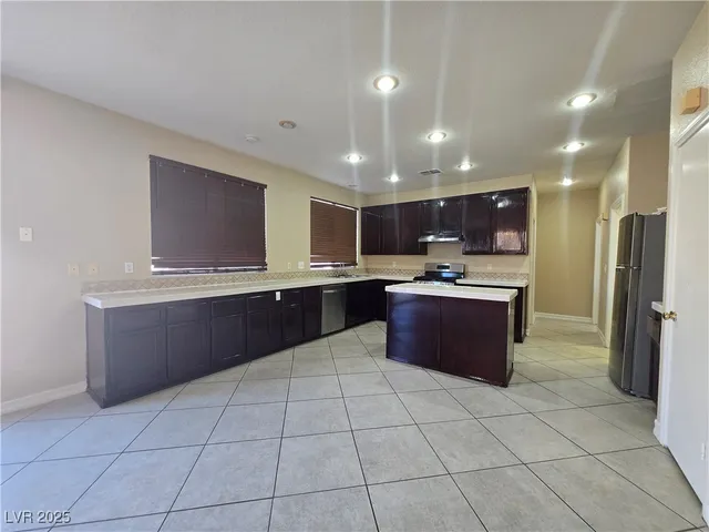 $2,545 | 6534 American Beauty Avenue, Las Vegas, NV 89142