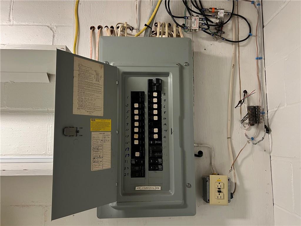 101 Filbert Road Butler, PA 16001 - Photo 26 of 37 a bathroom with a mirror