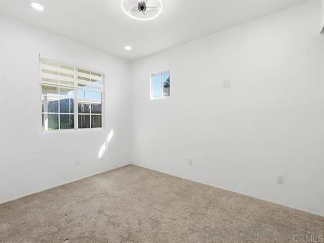 9462 Doheny Road Santee, CA 92071 - Photo 24 of 33 an empty room with windows