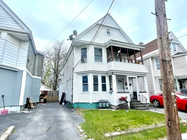$220,000 | 1122 Congress Street, Schenectady, NY 12303