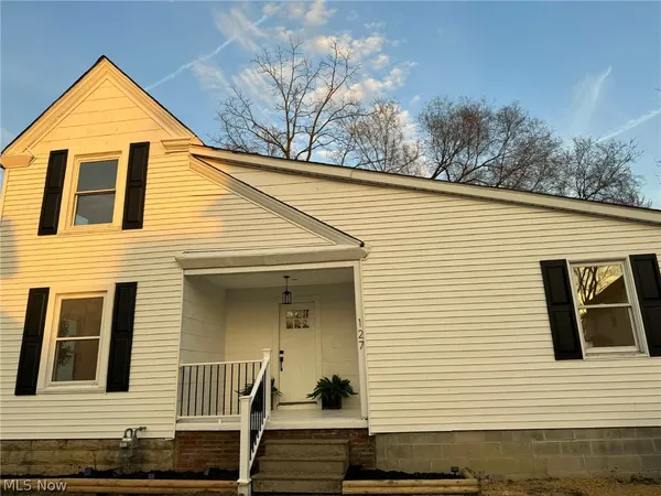 $187,900 | 127 Beebe Avenue, Elyria, OH 44035
