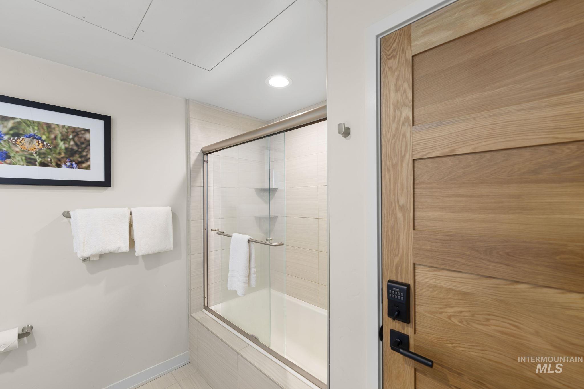 780 Village Drive, Unit 210 Donnelly, ID 83615 - Photo 13 of 16