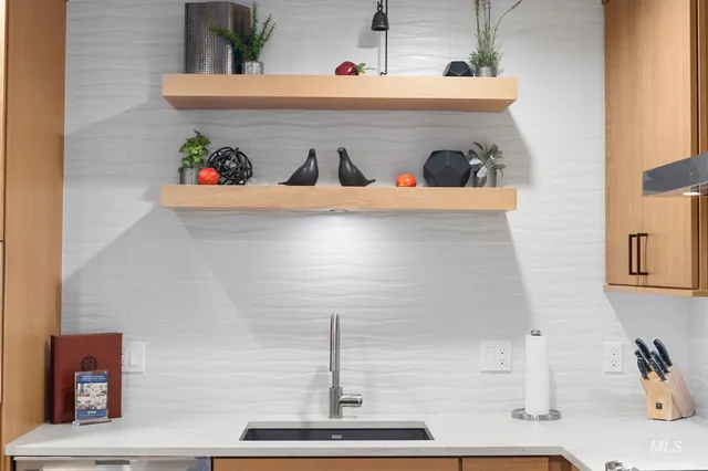 $575,000 | 780 Village Drive, Unit 210, Donnelly, ID 83615