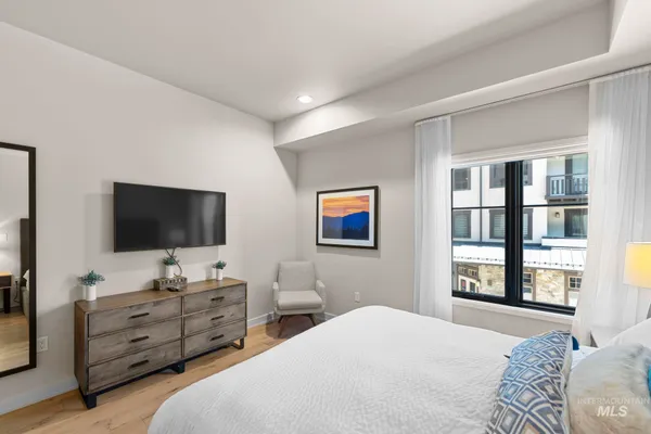 $575,000 | 780 Village Drive, Unit 210, Donnelly, ID 83615