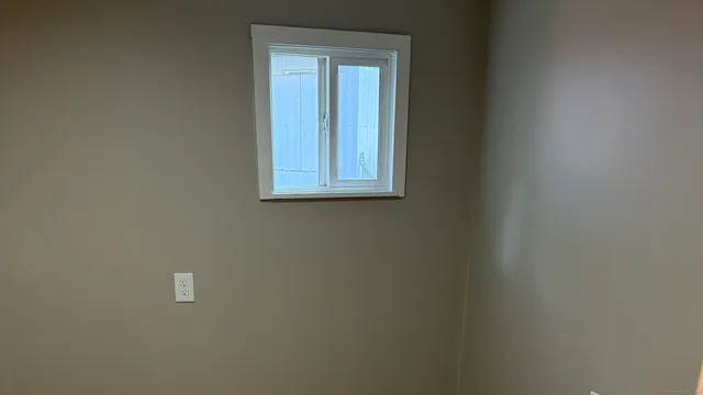 $86,900 | 133 West Main Street, Clinton, CT 06413