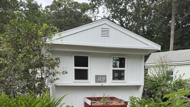 $86,900 | 133 West Main Street, Clinton, CT 06413